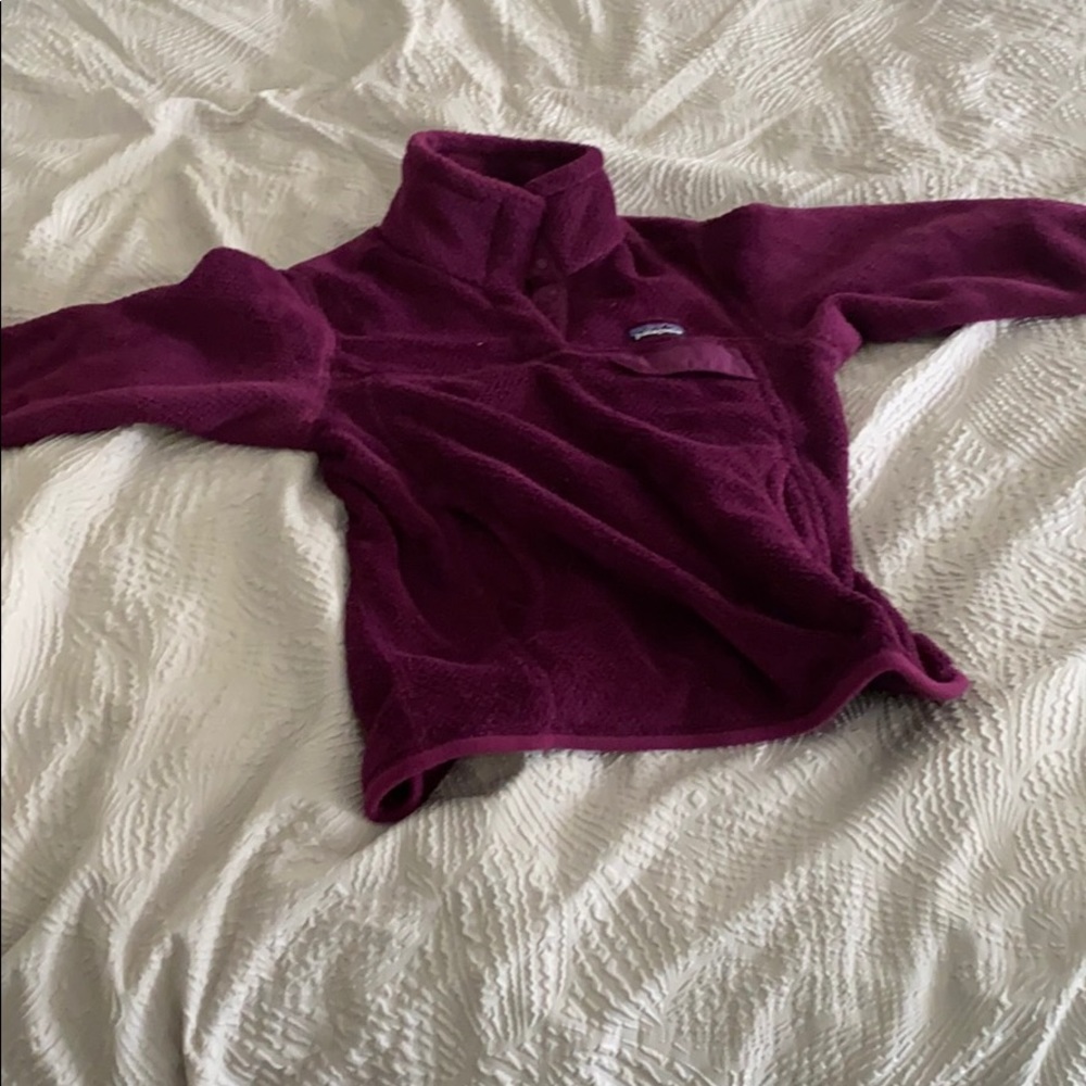 Patagonia Maroon Women’s Quarter Zip Size Small